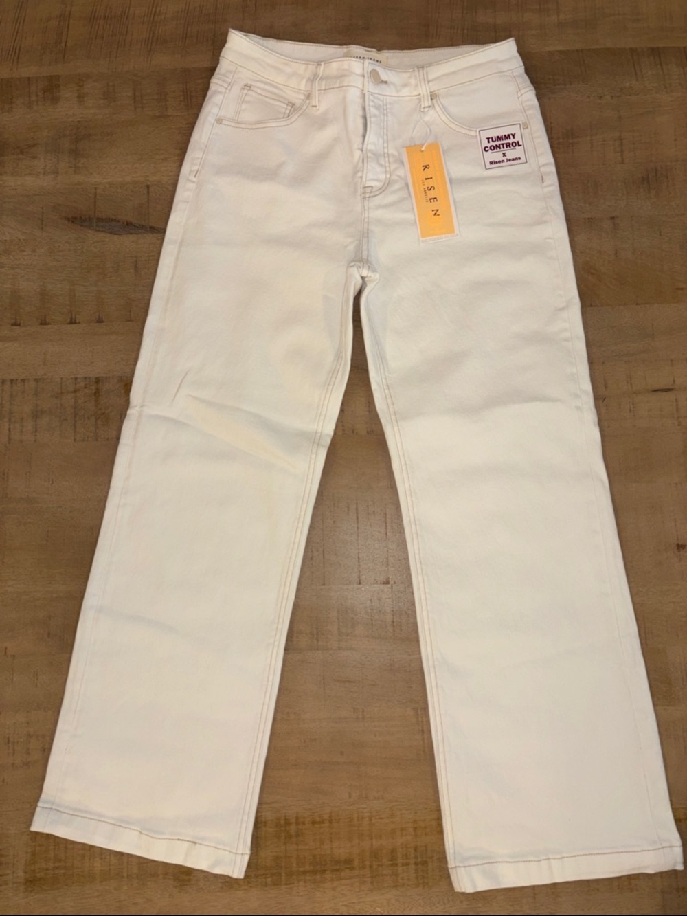 Risen Jeans Tummy Control Mid-Rise Straight in Cream Size 13 or 31 NWT Stretch